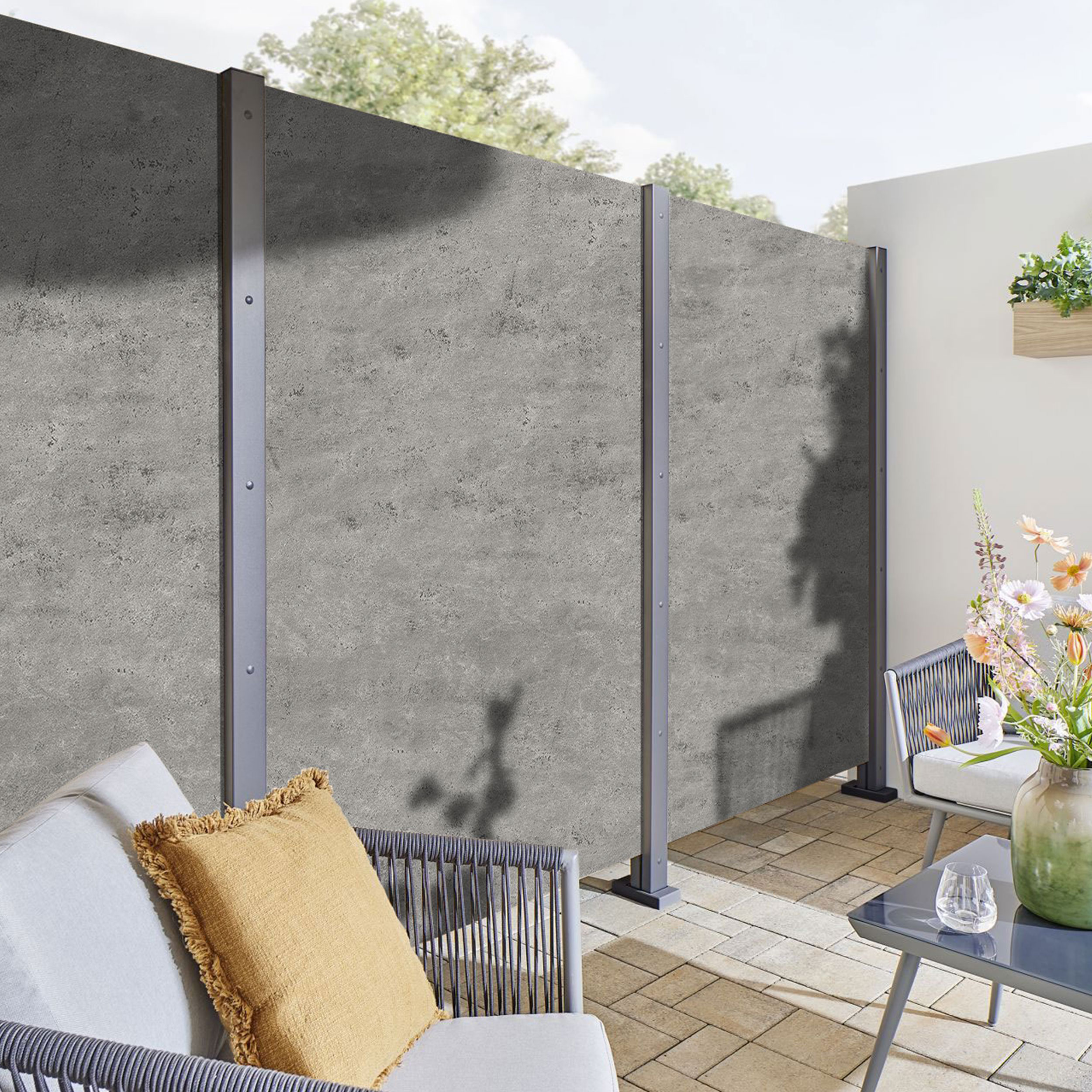 ALUTEC® Sichtschutzzaun modern glatt Grau | Anti Graffiti Beschichtung | Stein Optik | 1,80 x 1,25 m