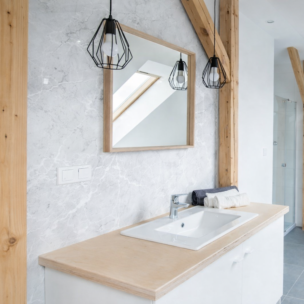 Wandverkleidung Bad Aluverbund - Marmor Weiß Hochglanz | ALUCOM® Design Interieur